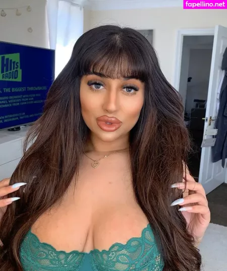 Priya Yasmin OnlyFans Thumbnail #POHyE5VLpZ