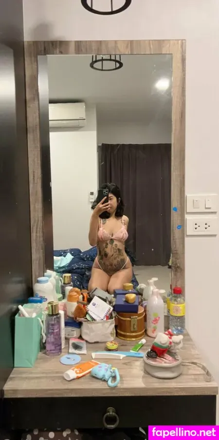 Priyakamol OnlyFans Thumbnail #h6pRXCDDxu