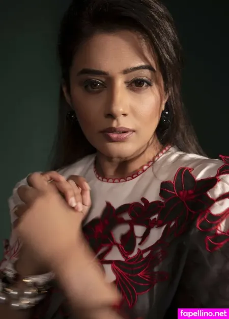 Priyamani OnlyFans Thumbnail #2qIWktppaY