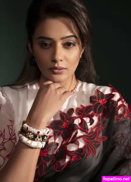 Priyamani OnlyFans Thumbnail #Ocx1S0ALPR