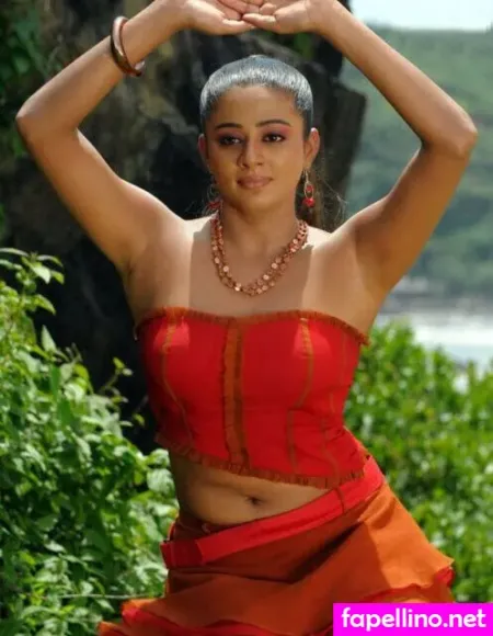 Priyamani OnlyFans Thumbnail #fGezFY1S6x