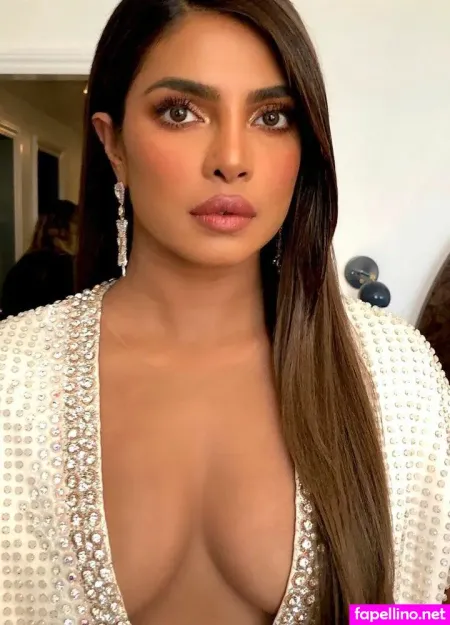 Priyanka 1 OnlyFans Thumbnail #1EC4zoRm4m