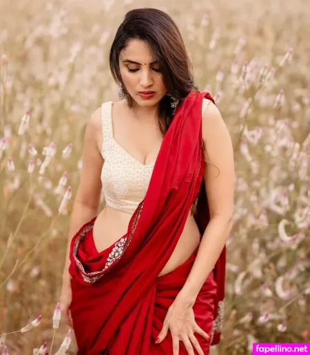 Priyanka Kholgade OnlyFans Thumbnail #QwkiIy5E4h