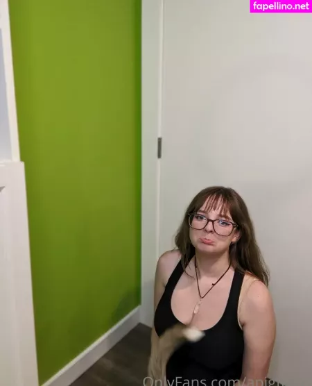 Probablypiggy OnlyFans Thumbnail #JpOWLbwVYm