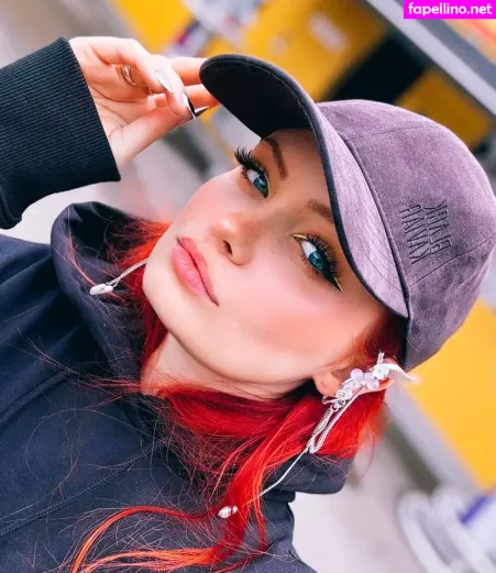 Proxyfox OnlyFans Thumbnail #GJpGuG1i0Z