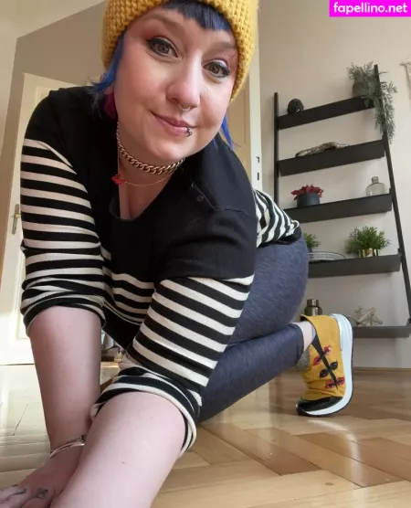 Proxypaige OnlyFans Thumbnail #EnIl8sUSun