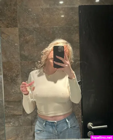 Prttygirlrosie OnlyFans Thumbnail #MEOvI6AgE9
