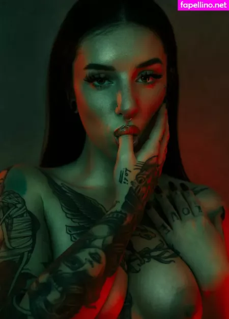 Prvega OnlyFans Thumbnail #ucg3CL4bG0