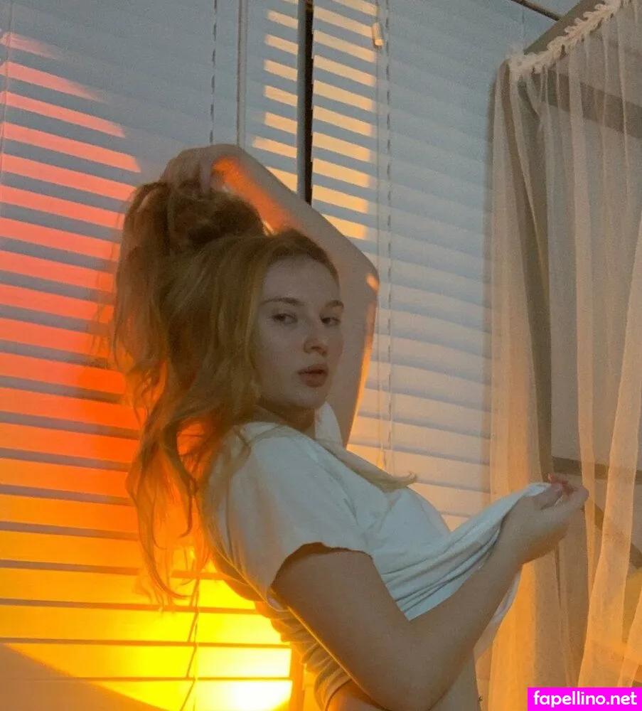 psychedelic.fairyy, psychedelic_dreamgirl Nude Leaked OnlyFans Photo #9SJoP81Osb