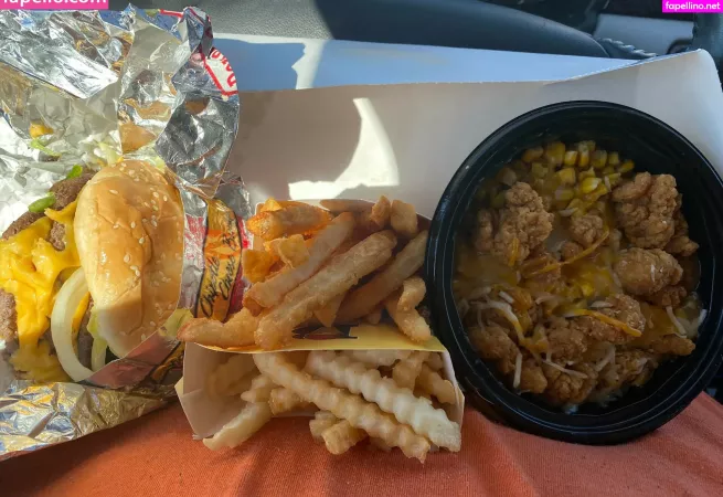 Pudgypie OnlyFans Thumbnail #NWpeGUvpKg