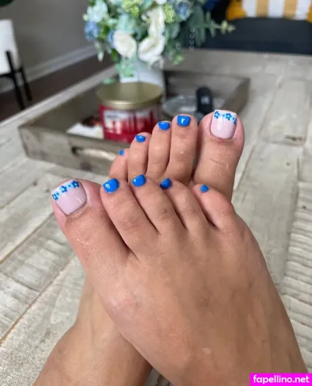 Puertoricanfeet OnlyFans Thumbnail #AyEQFBe8ch