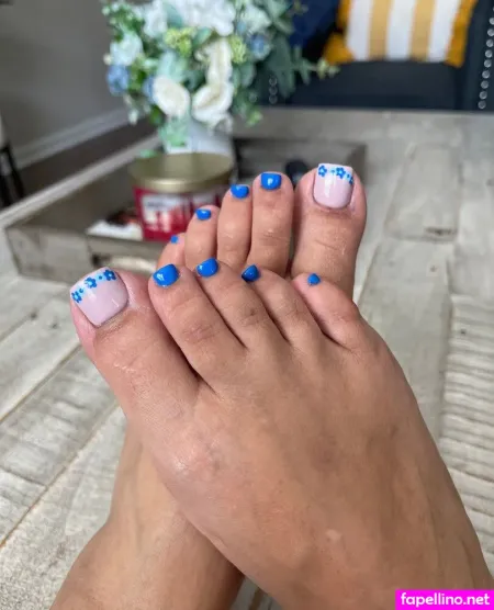 Puertoricanfeet OnlyFans Thumbnail #By7Ku9yeXb