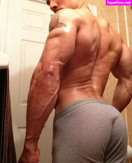 Puertorockxxx OnlyFans Thumbnail #zYF7YCF5u7