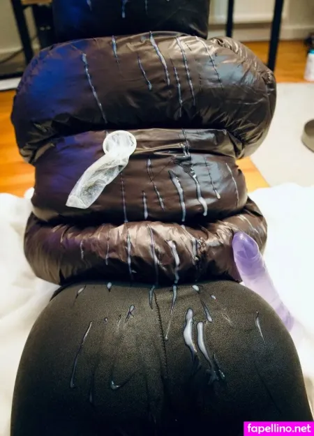 Puffyjacketcouple OnlyFans Thumbnail #Q0Wa7unSkP