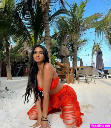 Pujaghedia OnlyFans Thumbnail #mnBcVUlOG8