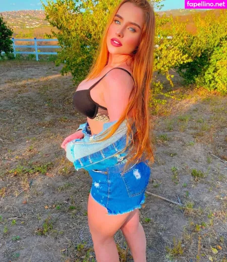 Pula Bath OnlyFans Thumbnail #NlrcVkSzjO