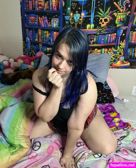 Punkrockerxxx26 OnlyFans Thumbnail #ywgOe2Mm3Y