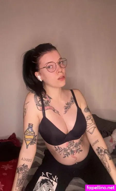 Purpleenigmafree OnlyFans Thumbnail #7w5c9PHIlY