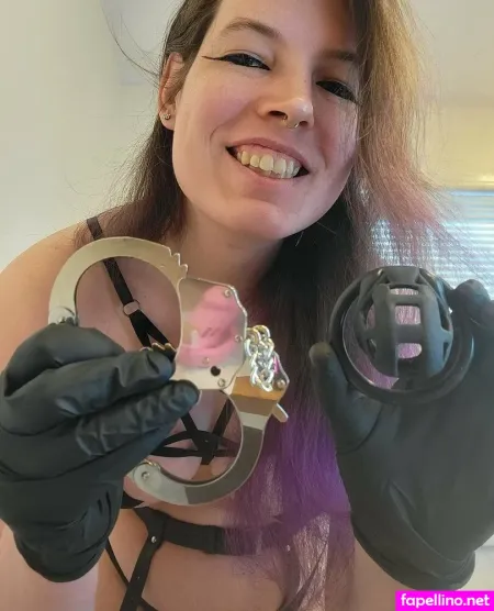 Purplegirlieinc OnlyFans Thumbnail #8odABbd8Nc