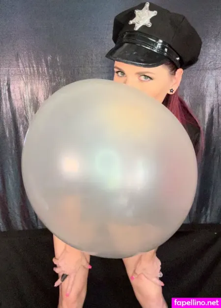Purplestorm Bubbles OnlyFans Thumbnail #Q2NxN0cmre