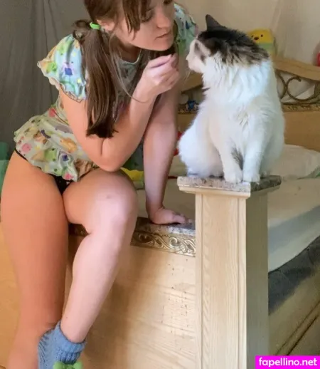 Purrfect Kitten OnlyFans Thumbnail #e0cKllZqdN