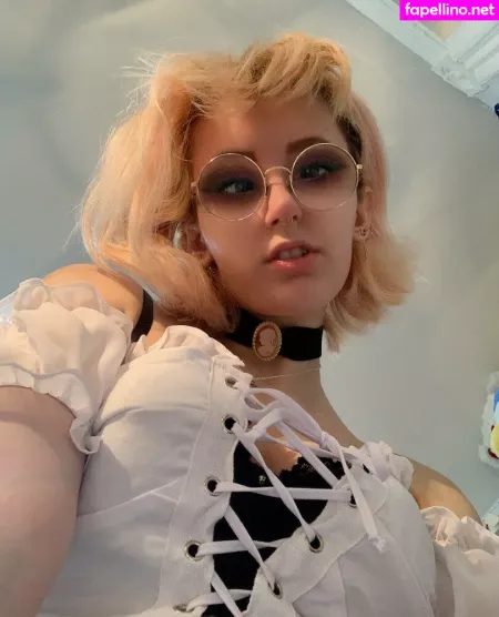 Purrhime OnlyFans Thumbnail #EOEO7yEg2R