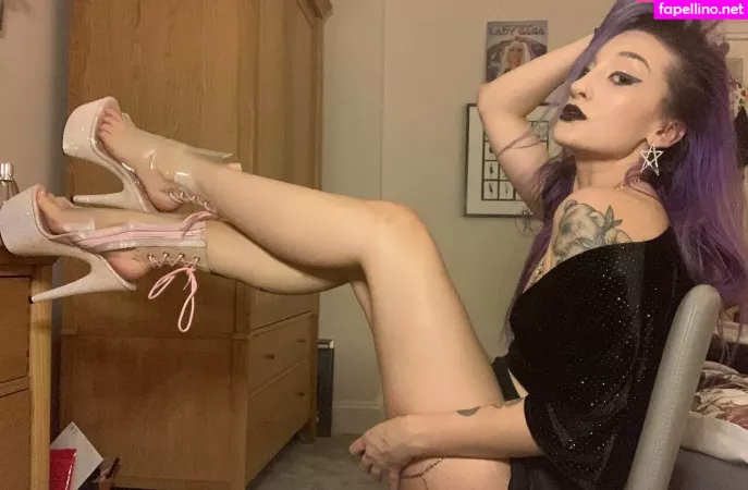 Pussy 18 OnlyFans Thumbnail #u8AskesEIe