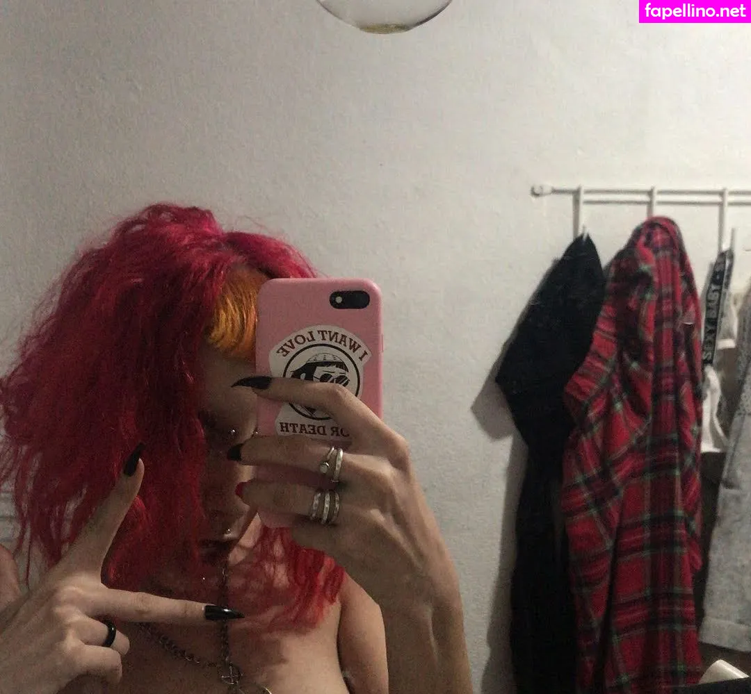 putaspunk, trashglir Nude Leaked OnlyFans Photo #ci7phEjCIw