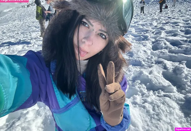 Pvaches OnlyFans Thumbnail #8oUA9l3IJa