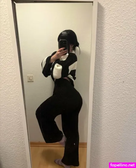 Pweach OnlyFans Thumbnail #Hom2VX9s2u