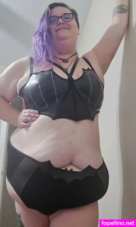 Pxprincess OnlyFans Thumbnail #P2OEwc0kza