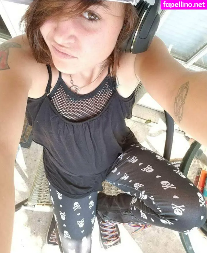 pyxidalife, pyxxii Nude Leaked OnlyFans Photo #8zTaavN2EB