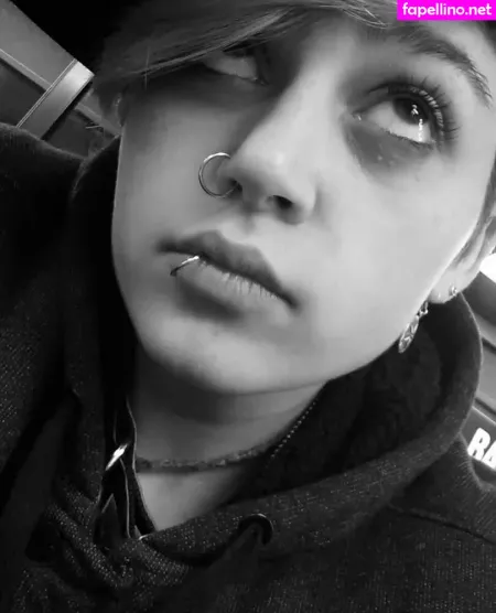 Pyxxii OnlyFans Thumbnail #ZcQlVlohtS