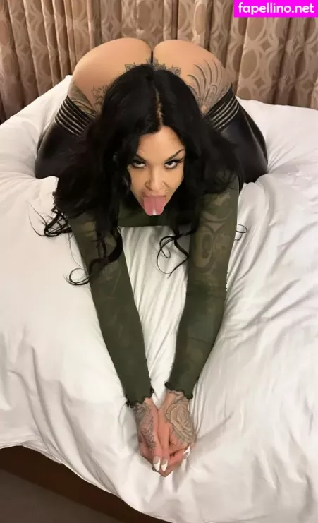 Qatana OnlyFans Thumbnail #8HmDObTzMX