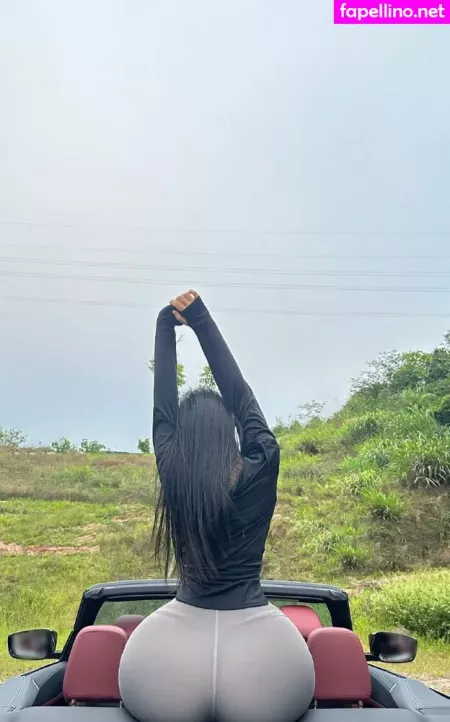 Qiaoniutt OnlyFans Thumbnail #8ObXoTn6ov
