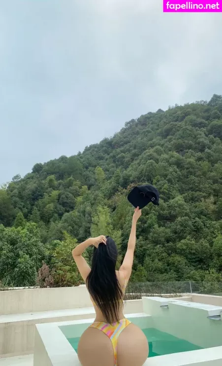 Qiaoniutt OnlyFans Thumbnail #Bim2UmImG2