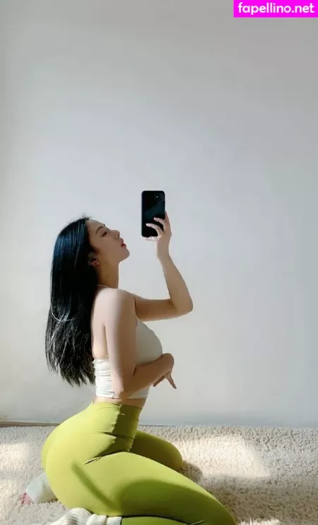 Qiaoniutt OnlyFans Thumbnail #CiGa1HtKVK