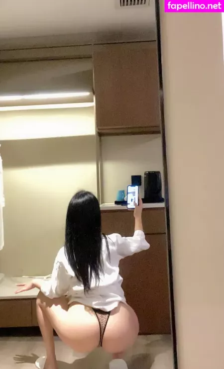 Qiaoniutt OnlyFans Thumbnail #YEBbJBO88j