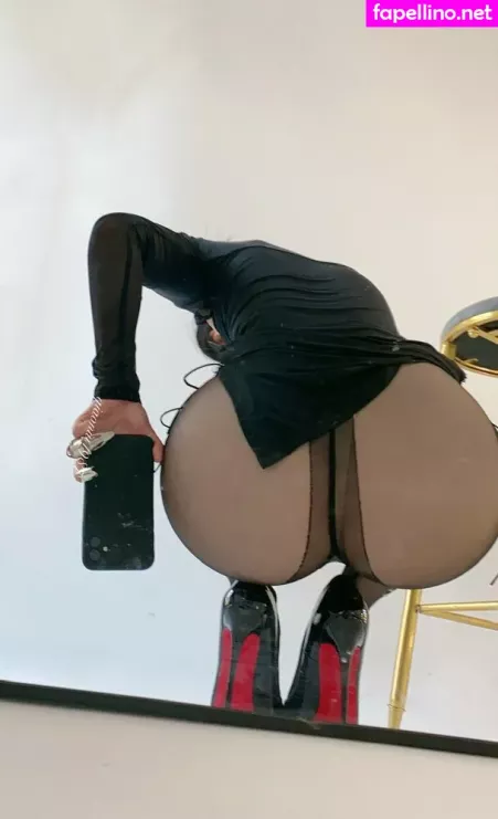 Qiaoniutt OnlyFans Thumbnail #duaY4gRNI3