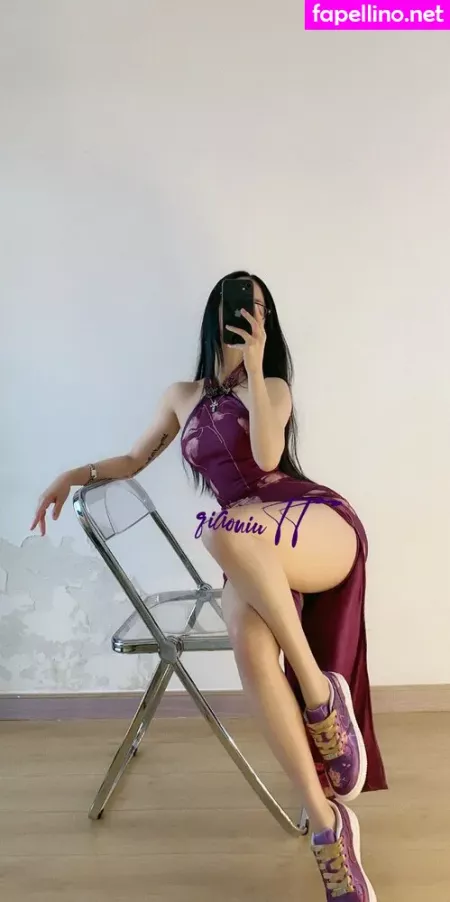 Qiaoniutt OnlyFans Thumbnail #jL9tHJQVKP