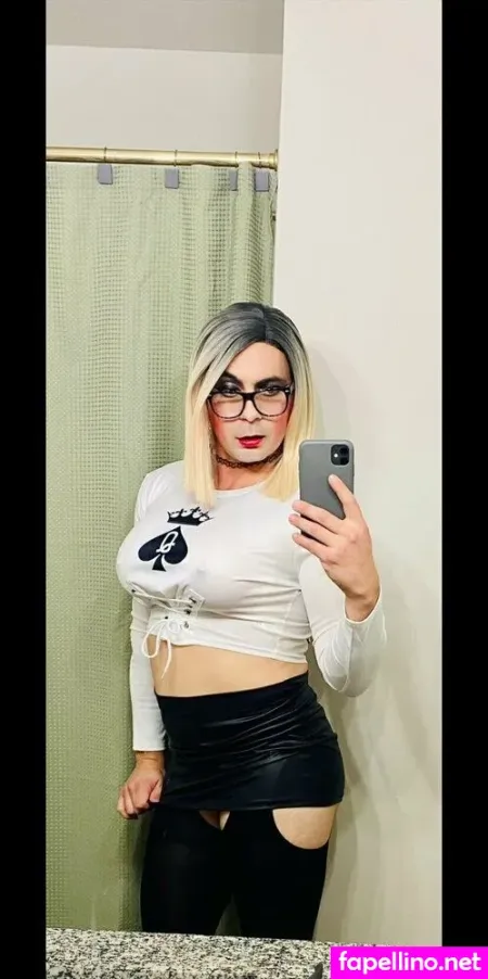 Qosrachelcd OnlyFans Thumbnail #c0kW3fWbe7