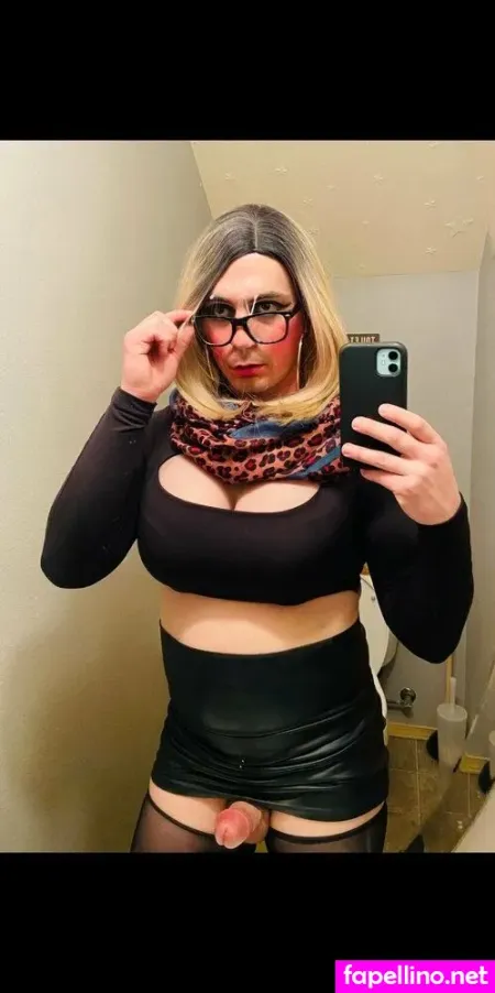 Qosrachelcd OnlyFans Thumbnail #cpnjGIJUsq