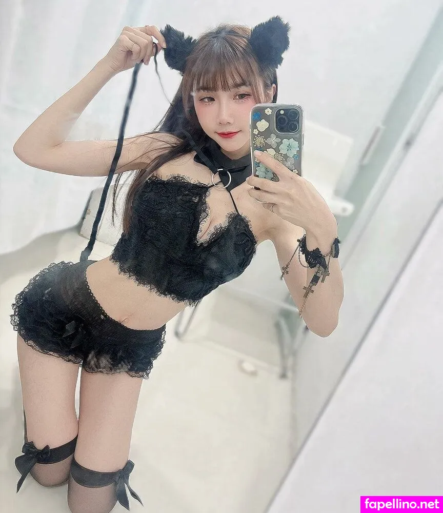 cutecaty077, qqe_52772, sylviachi.0707, QQE,  Nude Leaked OnlyFans Photo #faiW2o9YJx