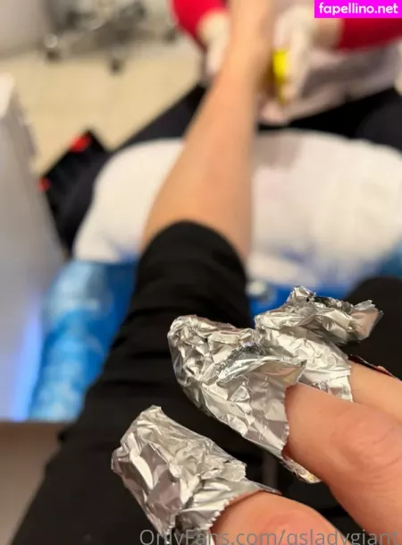 Qsladygiant OnlyFans Thumbnail #loSGETbSGO