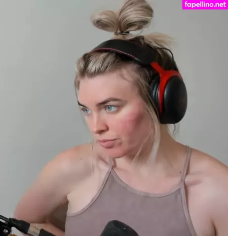 Qtcinderella 15 OnlyFans Thumbnail #dLH5p9RjLT