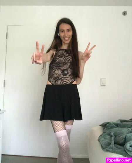 Qtess OnlyFans Thumbnail #wYHxV5lRwk