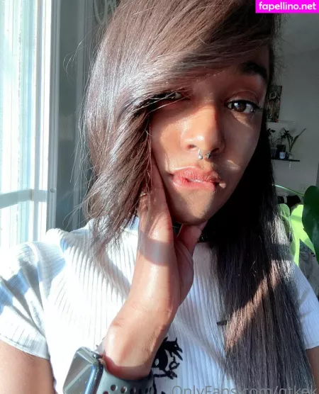 Qtkek OnlyFans Thumbnail #wAH3WLw7EA