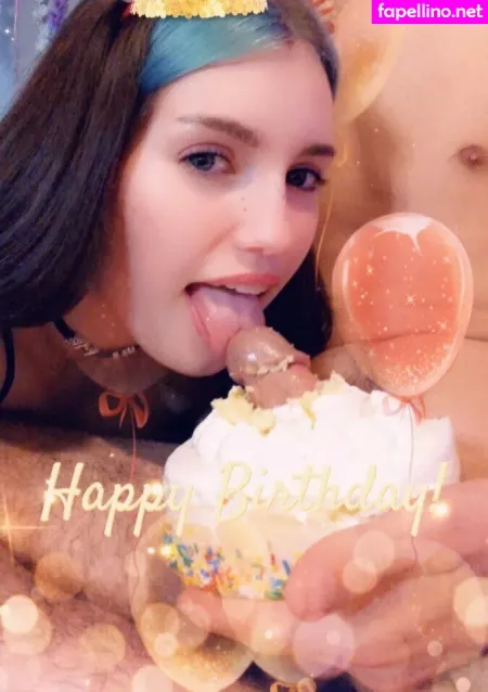Qtlux OnlyFans Thumbnail #lal9Jk7WgX