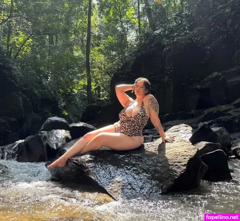 Qtsnackirl OnlyFans Thumbnail #UF8XglWzmh