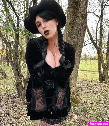 Qtsnackirl OnlyFans Thumbnail #wpGgwUr1tK